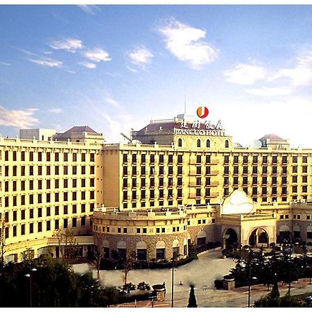 Zhengzhou Jianguo Hotel מראה חיצוני תמונה