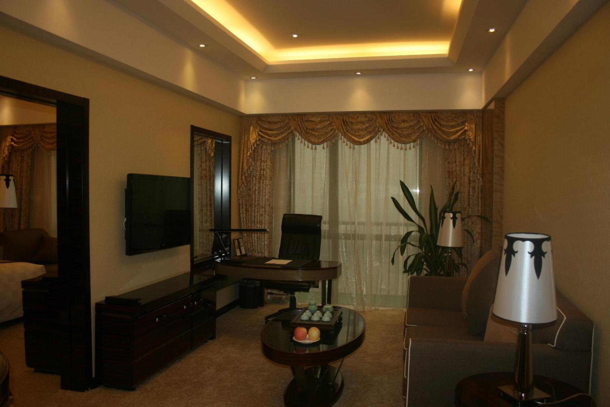 Zhengzhou Jianguo Hotel מראה חיצוני תמונה